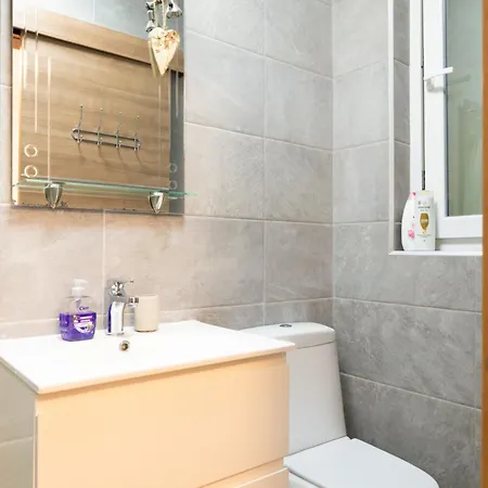 民宿 Modern&quiet Ensuite 圣保罗湾城